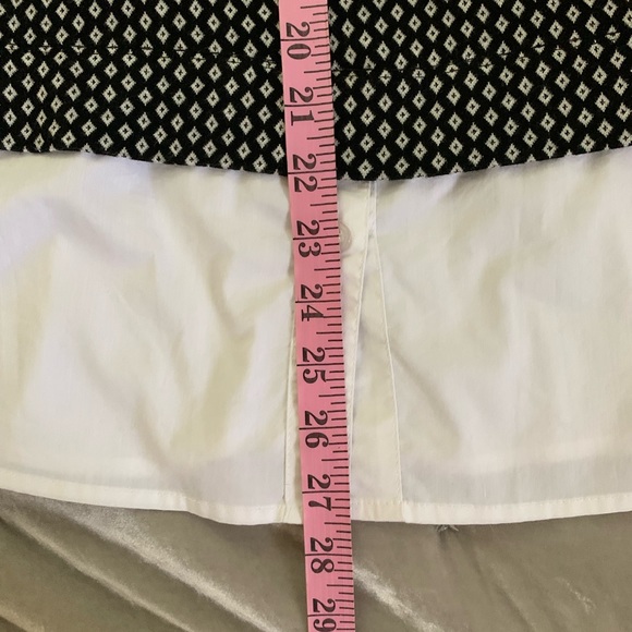 D O N A T E D Valerie Stevens size large sweater shirt faux layered look - Picture 5 of 7